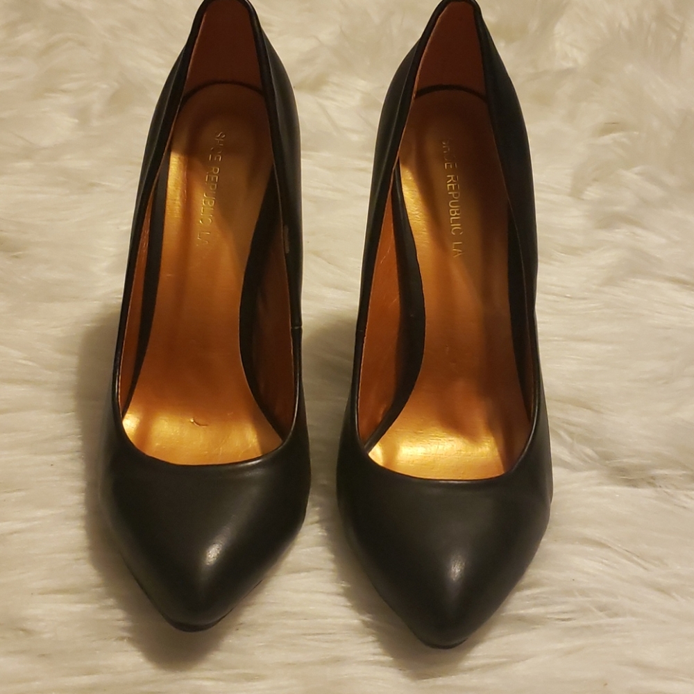 Black heels